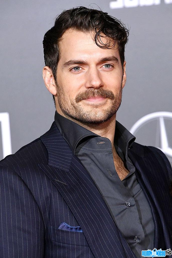 Một hình ảnh chân dung của Diễn viên nam Henry Cavill