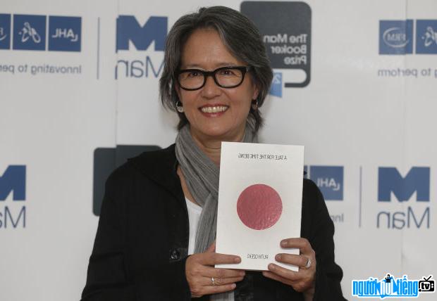 The famous novelist Ruth Ozeki's picture is introducing her new work