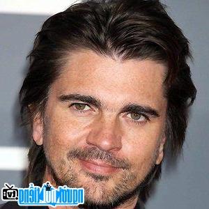 A New Photo Of Juanes- Famous Colombian Rock Singer