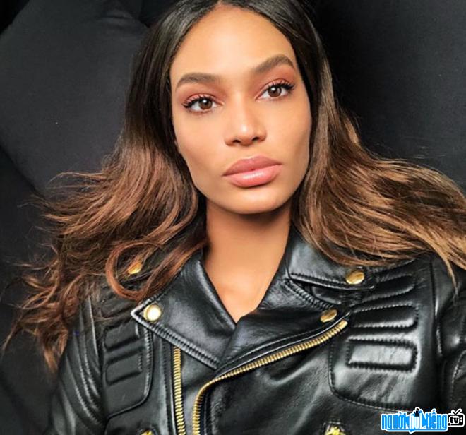 Joan Smalls is one of the people world famous model