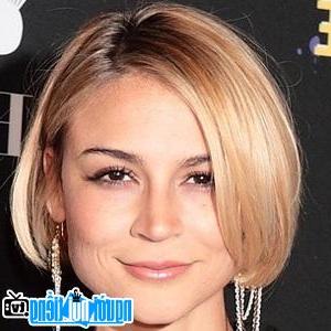 Portrait of Samaire Armstrong