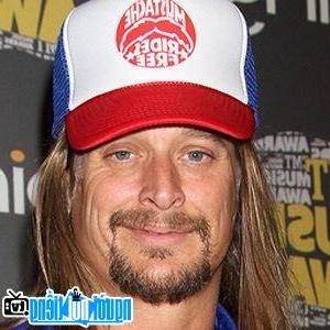 A new photo of Kid Rock- Famous Michigan Rock Singer
