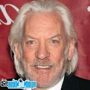 Latest Picture Of Actor Donald Sutherland