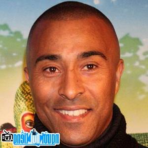 Một hình ảnh chân dung của VĐV vượt rào Colin Jackson