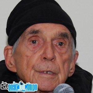 Image of Daniel Berrigan