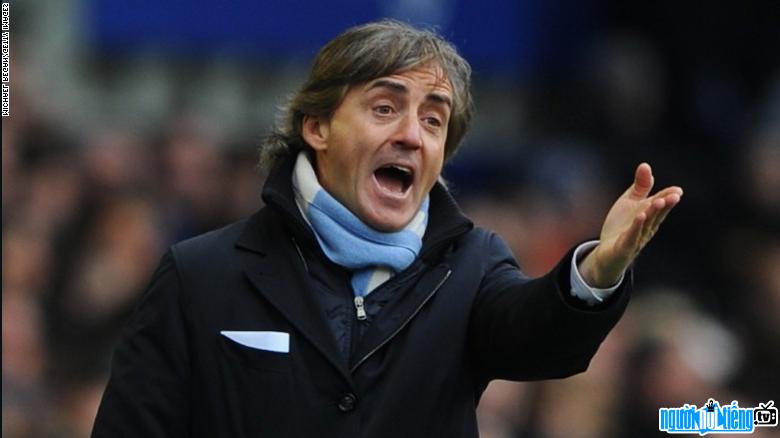 Một bức ảnh mới về Roberto Mancini- Cầu thủ bóng đá nổi tiếng Ý