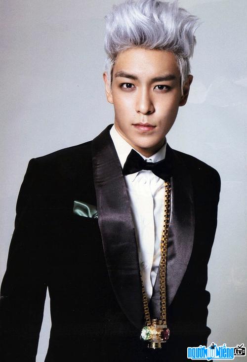  Big Bang's handsome rapper T.O.P
