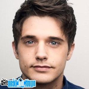 Image of Andy Mientus