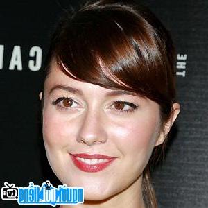 Latest Picture Of Actress Mary Elizabeth Winstead