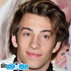 A Portrait Picture of Male TV actor Jimmy Bennett
