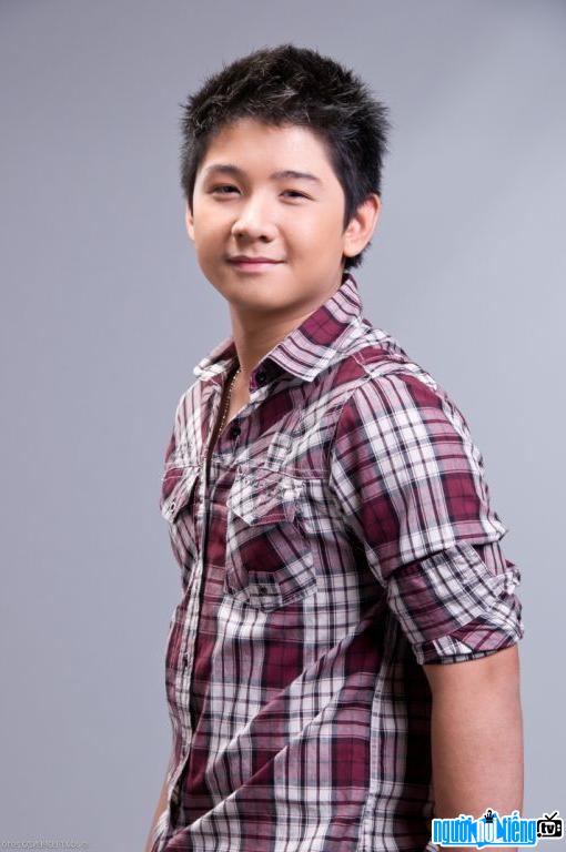 Joshua Dionisio - Famous actor of the Philippines