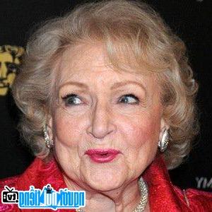 A Female Portrait Picture TV Actress Betty White