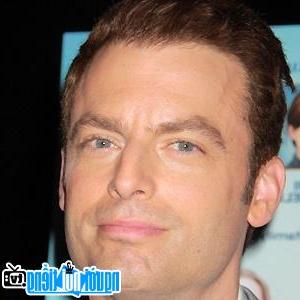 Portrait of Justin Kirk