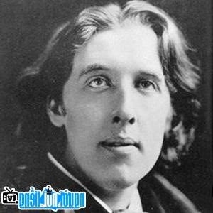Chân dung Tiểu thuyết gia Oscar Wilde