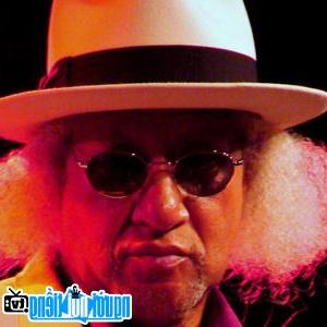 Image of Gary Bartz