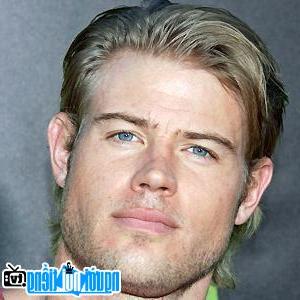 Image of Trevor Donovan