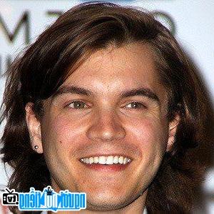 Latest picture of Actor Emile Hirsch