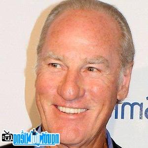 One picture portrait photo of TV Actor Craig T. Nelson