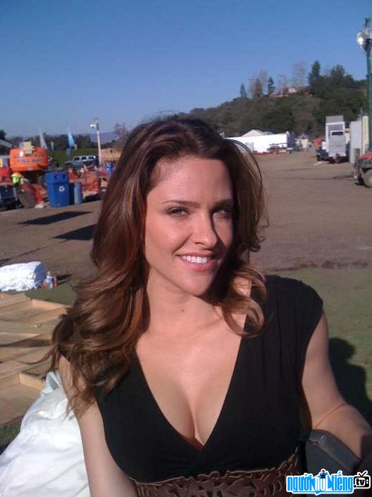 A New Picture of Jill Wagner- Famous TV Actress Winston-Salem- North Carolina