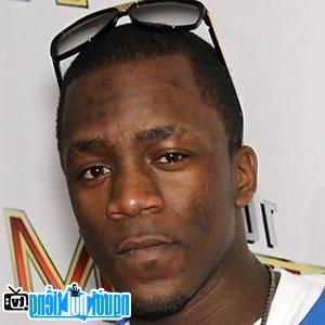 A Portrait Picture of R&B Singer Iyaz