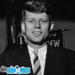 Ảnh chân dung John F. Kennedy