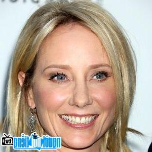 A New Picture of Anne Heche- Famous Ohio Television Actress