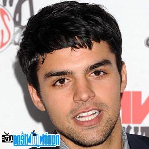 Hình ảnh mới nhất về Nam diễn viên truyền hình Sean Teale