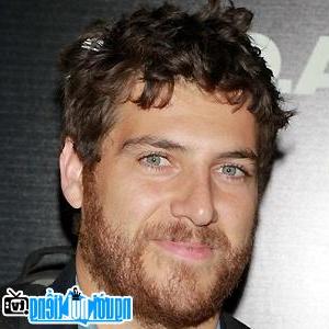 Latest Picture Of Comedian Adam Pally
