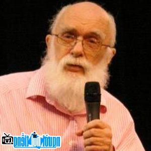 Image of The Amazing James Randi