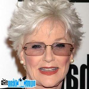 Latest Picture of TV Actress Sharon Gless