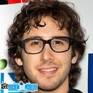 Latest Picture Of Pop Singer Josh Groban