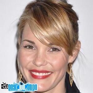 Latest Picture Of Actress Leslie Bibb