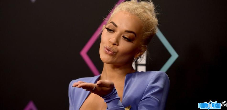 Ảnh chân dung Rita Ora