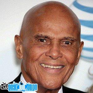 Một bức ảnh mới về Harry Belafonte- Ca sĩ nhạc pop nổi tiếng New York City- New York