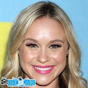 Latest Picture of TV Actress Becca Tobin