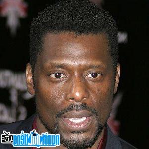 A new picture of Eamonn Walker- Famous London-British TV actor