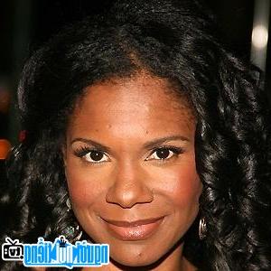 Latest Picture of TV Actress Audra McDonald