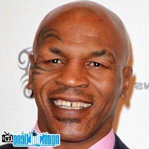 Mike Tyson võ sĩ hạng nặng mạnh nhất