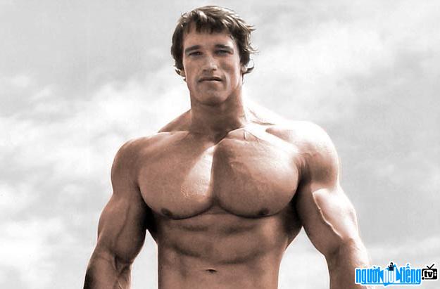 Hình ảnh thời trẻ của Arnold Schwarzenegger