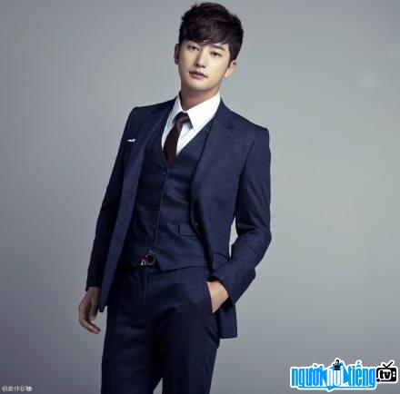TV actor Park Si-hoo