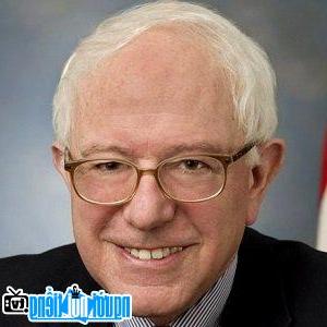 Latest Picture of Politician Bernie Sanders