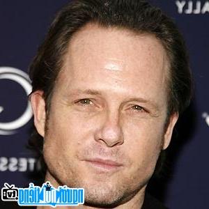 A Portrait Picture by TV Actor Dean Winters