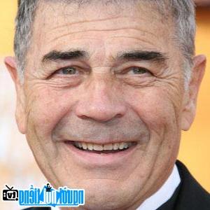 Image of Robert Forster