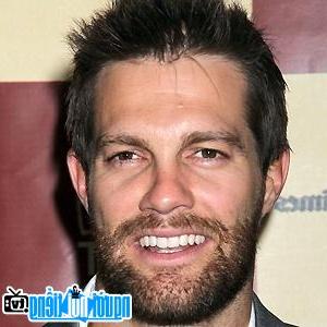 A New Photo of Geoff Stults- Famous TV Actor Detroit- Michigan
