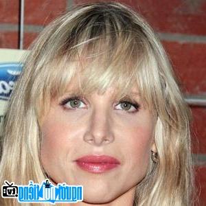 Latest picture of Actress Lucy Punch