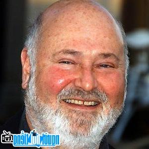 A portrait picture of Director Rob Reiner