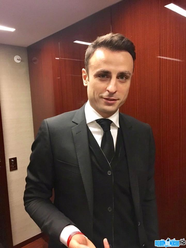A new picture More about football player Dimitar Berbatov