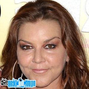 A New Photo Of Gretchen Wilson- Famous Illinois Country Singer