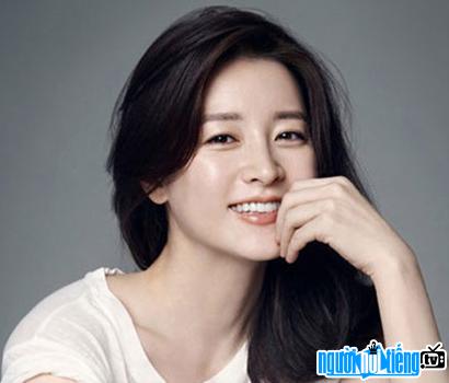 Actor Lee Young-ae is the jewel of Korean television
