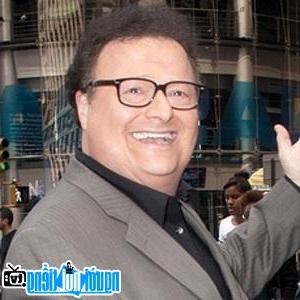 Latest Picture of TV Actor Wayne Knight